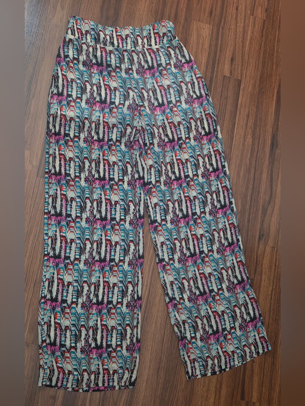 2B Bebe Multicolor Printed Wide-Leg Pants